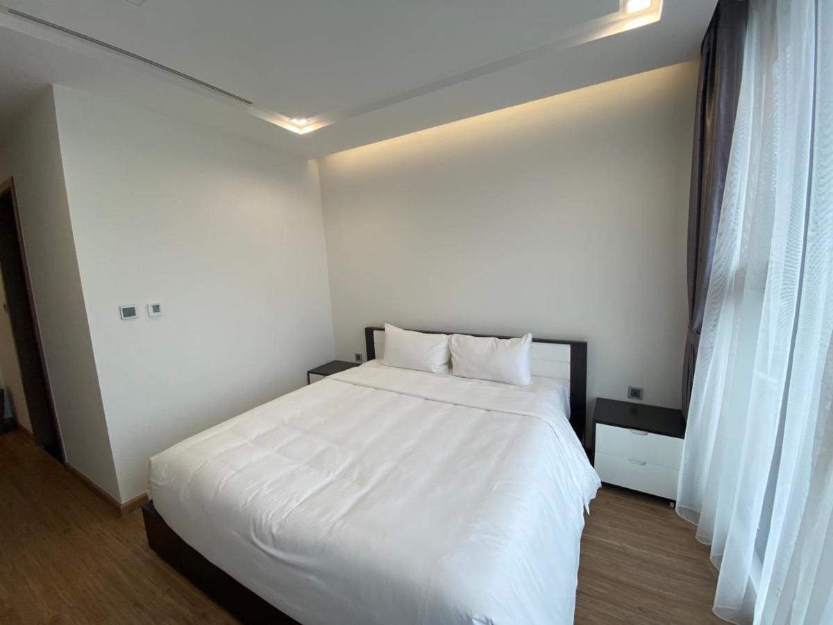 Fujihousing - Vinhomes Metropolis Apartment Ханой Екстериор снимка