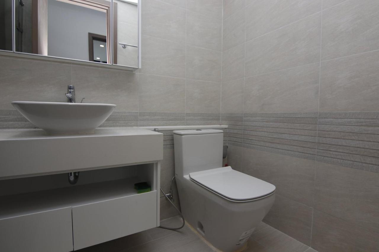 Fujihousing - Vinhomes Metropolis Apartment Ханой Екстериор снимка